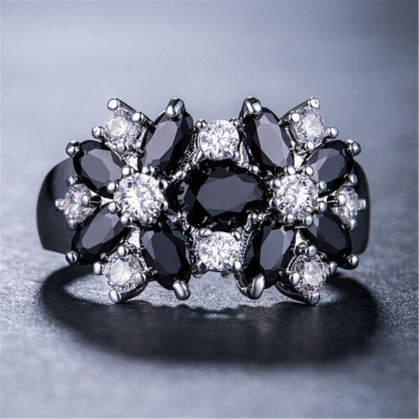 Zircon Creative Bloom Flower Rhinestone-embedded Ring - Image 9