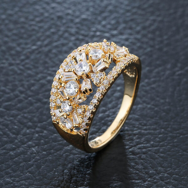 European And American Gold-plated Square Zircon Ring - Image 5