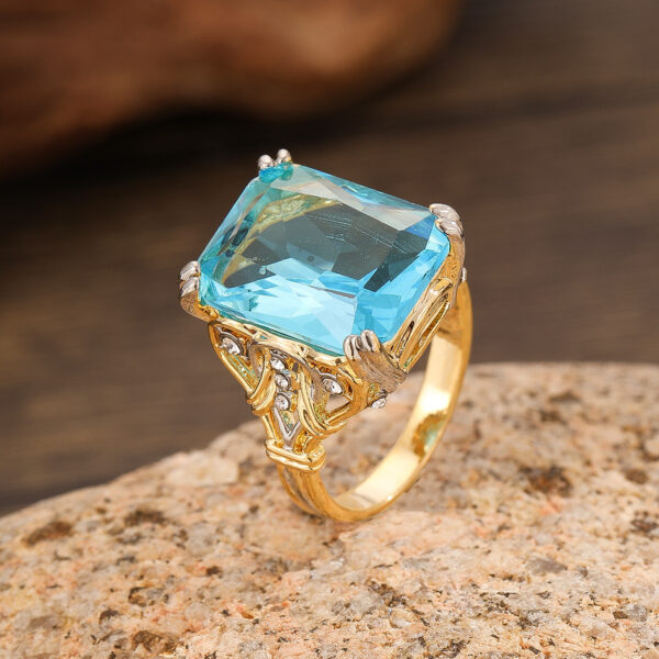 RETRO Geometric Hollow Inlaid Zircon Exquisite Ring - Image 6