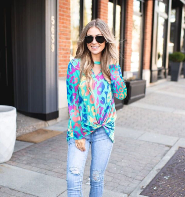 Women's Clothing V-neck Hollow Leopard Print Top - Image 7
