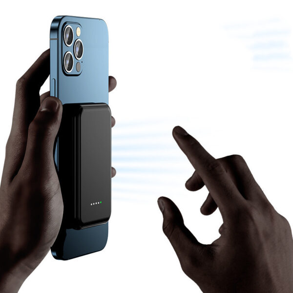 Mini Fast Charging Magnetic Wireless Power Bank 5000 MAh Portable - Image 5